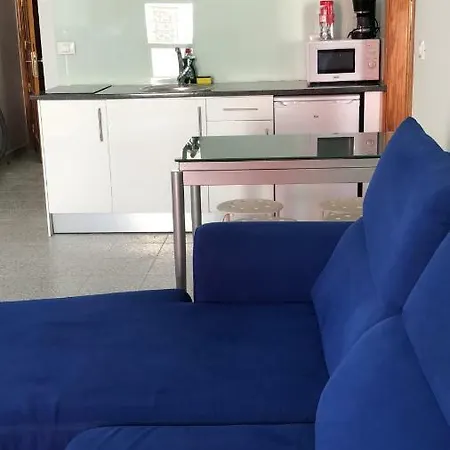 Céntrico Apto.6 Pax, El 2, P.inglés Appartement